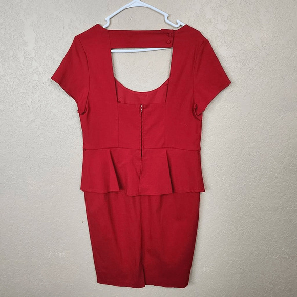 Torrid Red Retro Peplum Wiggle Dress Size 12 NWT (4070) - Picture 2 of 7